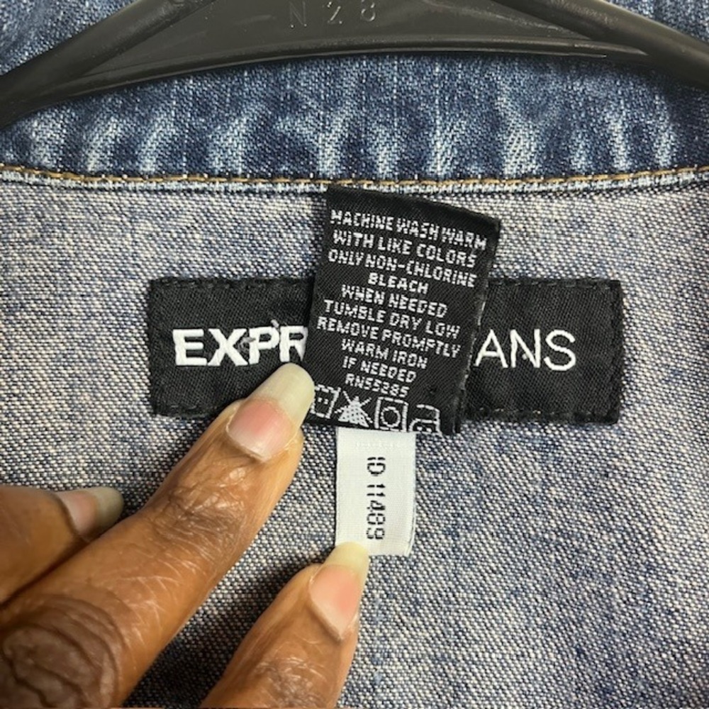 Express Large Denim‎ Jacket Button Down Medium Wa… - image 5